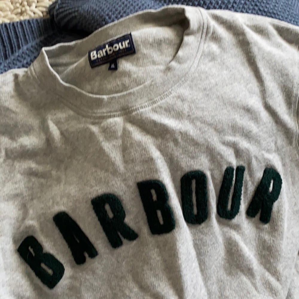 Women’s XL Barbour crewneck sweatshirt